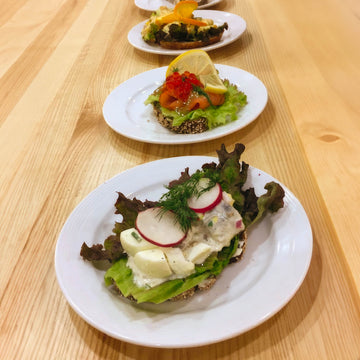 2025-12-13 – Holiday Smörgås (Online)